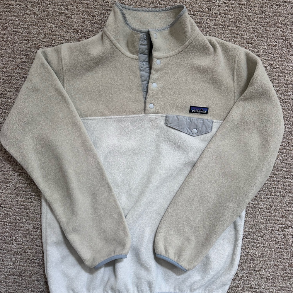 Patagonia Synchilla - Cream/White (Women’s Size L)